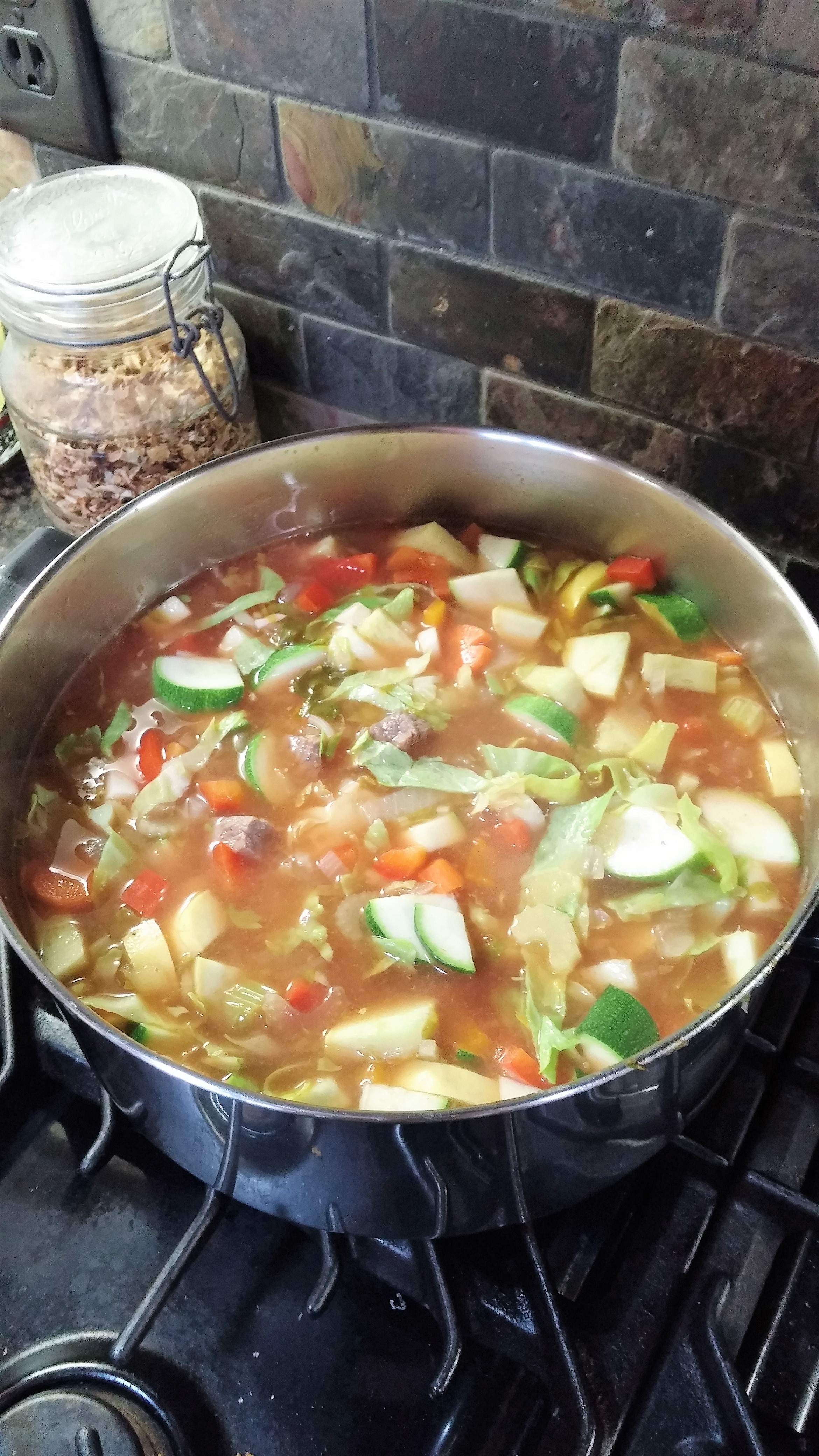 A Big Pot Of Soup And Batch Cooking Recipe Tips A Market Basket Of Nutrition Services 7125