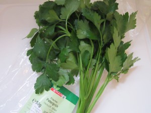 I bought this fresh parsley in Vienna, Austria, to flavor soups & salads.